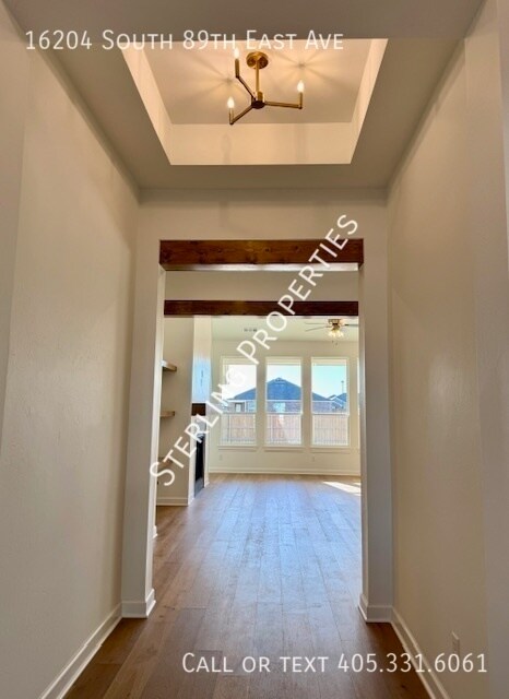 Building Photo - 16204 S 89th E Ave