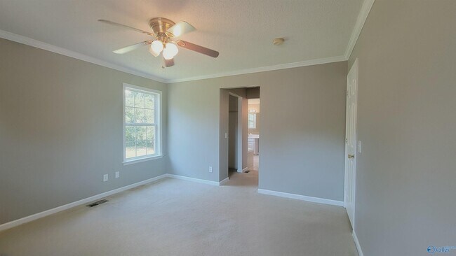 Building Photo - 6010 Ellington Rd NW