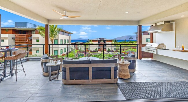 Building Photo - **Modern Wailea Living**