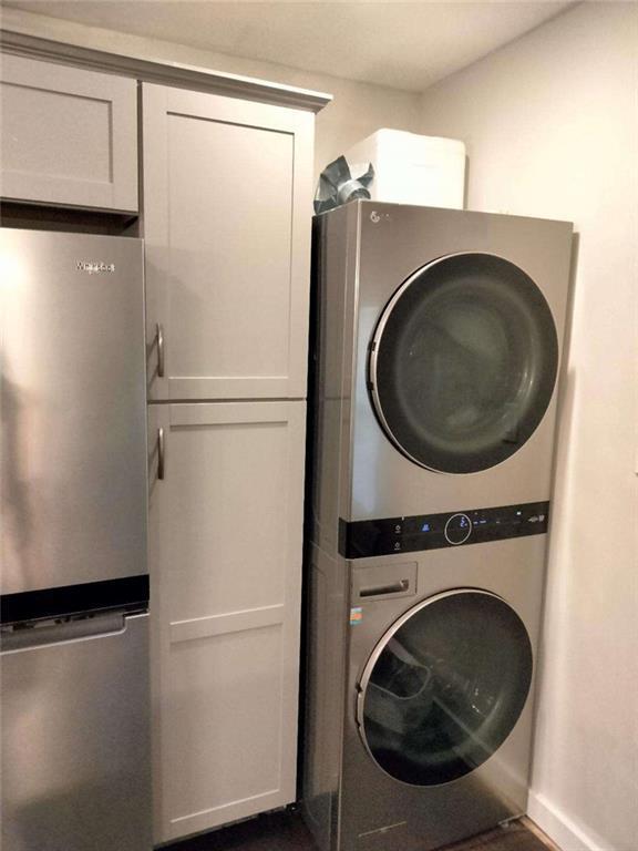 Building Photo - 2130 Keheley Dr