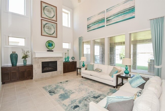 Building Photo - 20310 Corbin Creek Dr