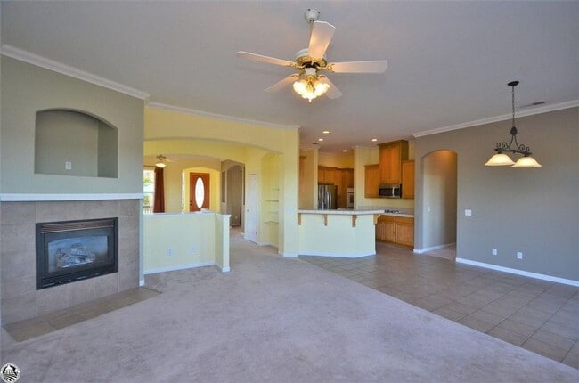 Building Photo - 682 Twilight Ct