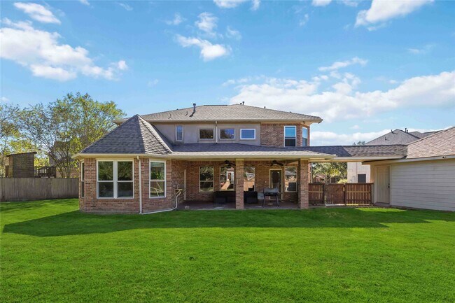 Building Photo - 1402 Chaparral Crossing