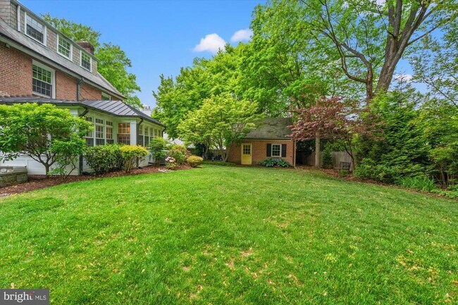 Building Photo - 3701 Blackthorn Ct