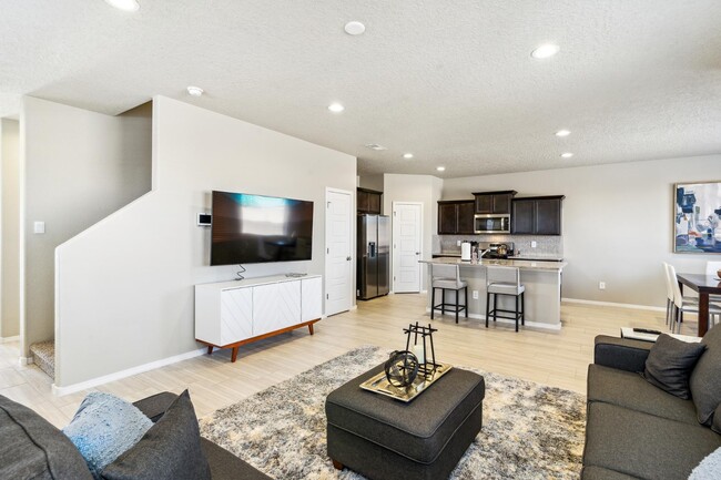 Building Photo - 3197 Tazanita Lp SE