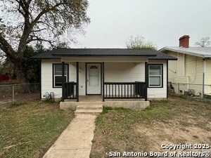 Building Photo - 1029 Essex St