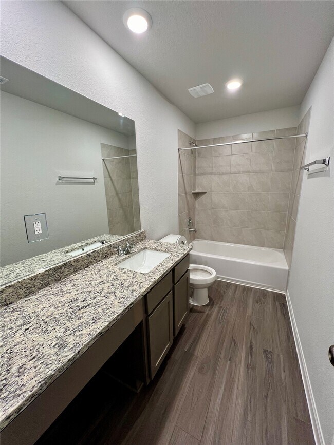 Building Photo - 13341 Burbot Dr