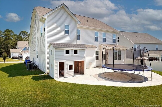 Building Photo - 429 Letterfearn Dr