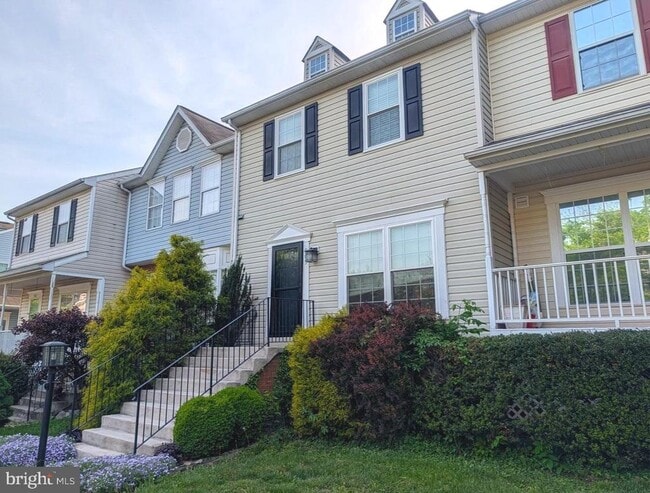 Building Photo - 505 Breckinridge Square SE