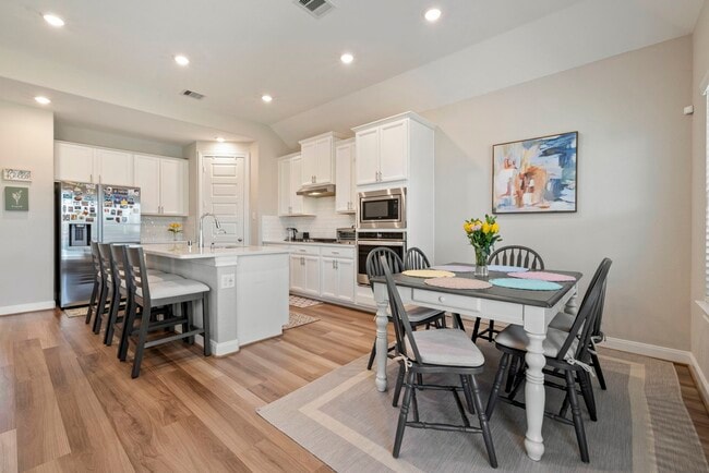 Primary Photo - 2003 Woodland Prairie Ct