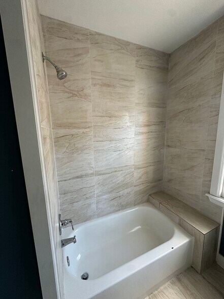 Bathroom - 2471 Ford St