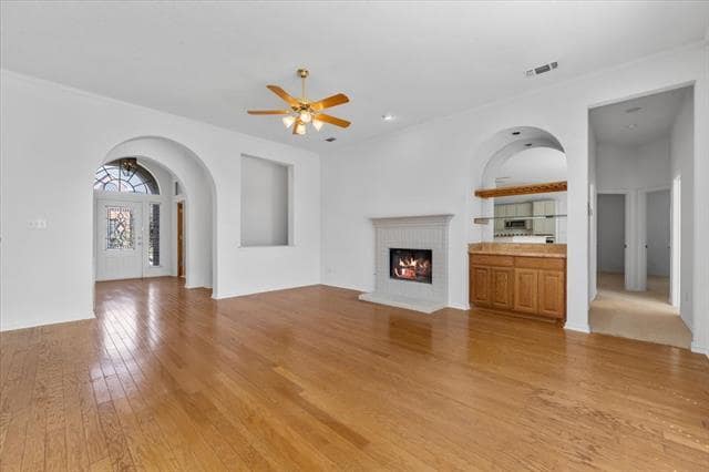 Building Photo - 8408 Falconet Cir