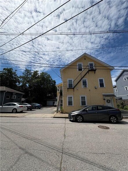 Building Photo - 91 Duke St