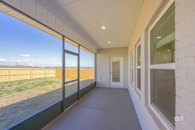 Building Photo - 12591 Shoshoney Cir