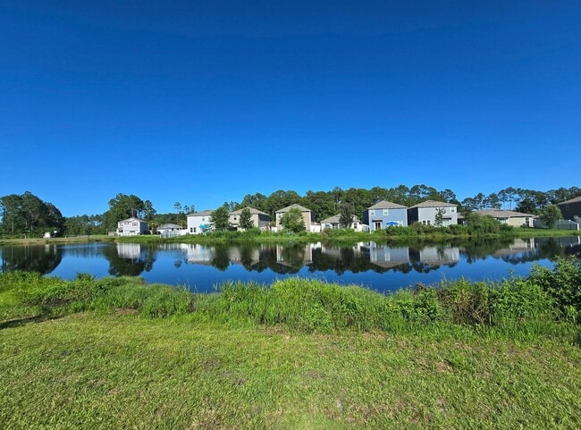 Building Photo - 131 Ashwood Cir