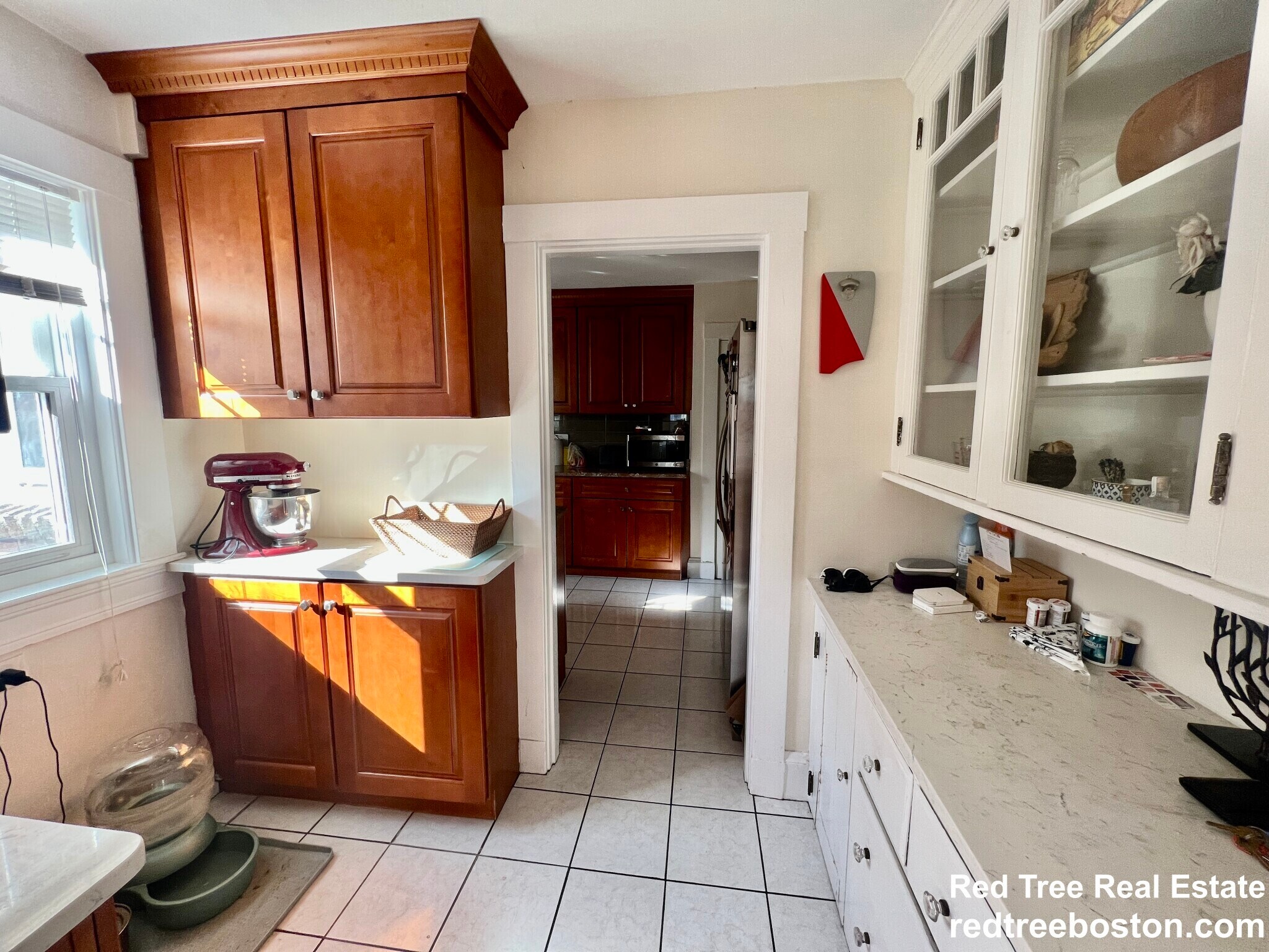 Building Photo - 118 Elgin St