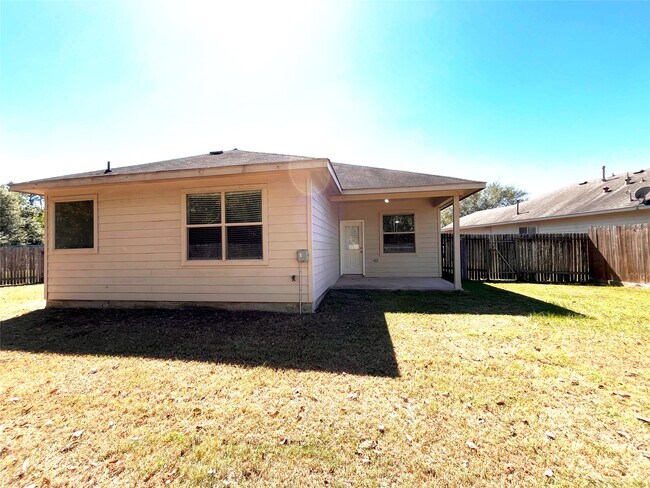 Building Photo - 20330 Pine Water Ln