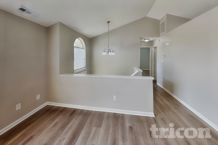 Building Photo - 4310 Windjammer Ct SW