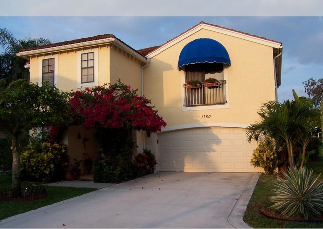 Primary Photo - 1760 Shoreside Cir