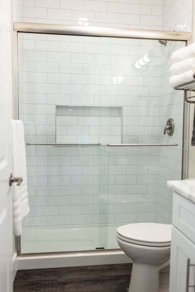 Building Photo - 161 Emalyn Ct