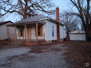 Building Photo - 1417 N Sterling St