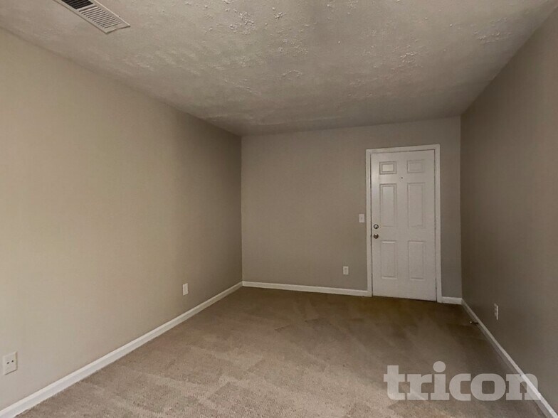 Building Photo - 3303 Homeward Trail