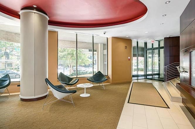 Lobby - 2201 L St NW