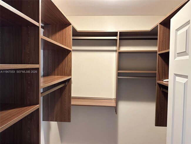 Building Photo - 1317 SW 23rd St