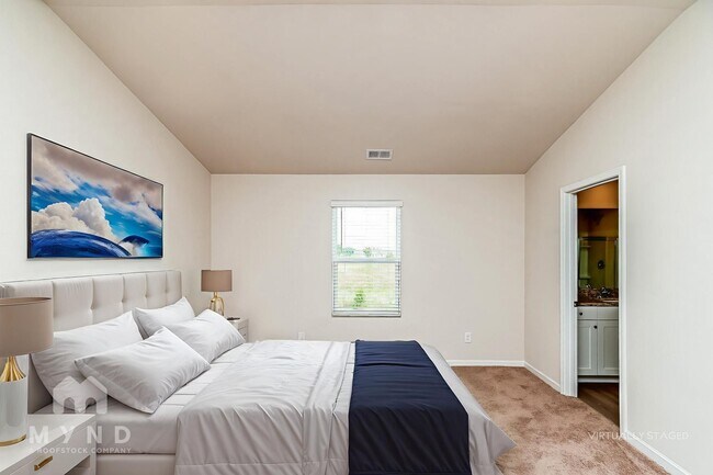 Building Photo - 265 Royal Mdw Dr
