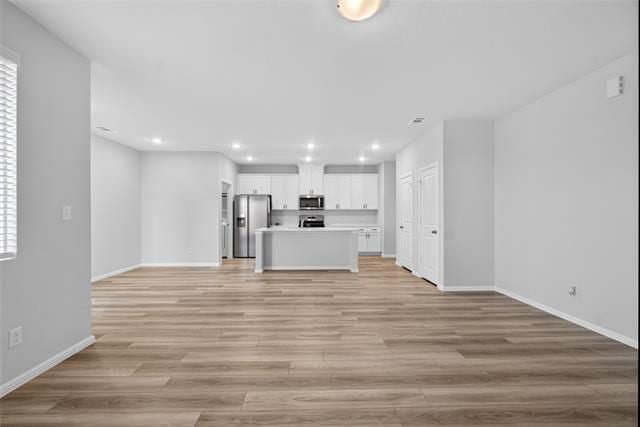 Building Photo - 1210 Aruba Ave