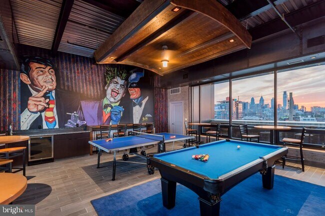 Building Photo - 235 N Christopher Columbus Blvd