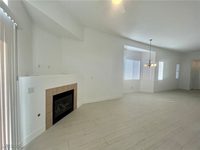 Building Photo - 10748 Tuscan Ct