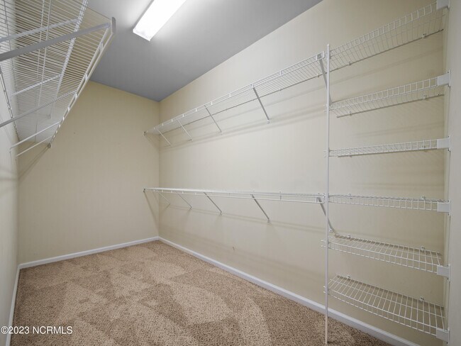 Building Photo - 246 Caldwell Loop