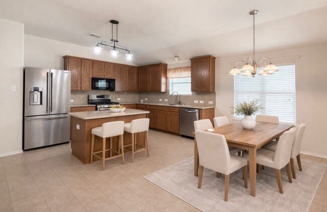 Building Photo - 24810 Lazy Tee Ln