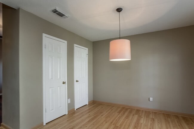 Building Photo - 21492 Palace Pines Dr