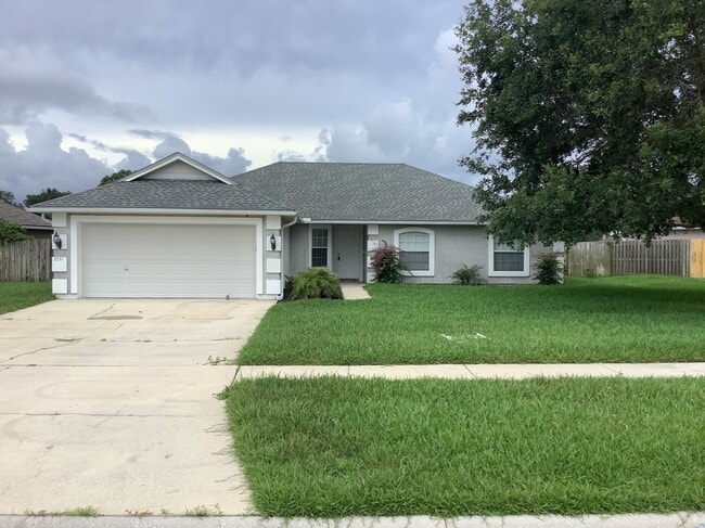 Building Photo - 2531 Glenfield Dr