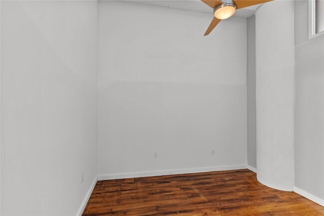 Building Photo - 1520 Washington Ave