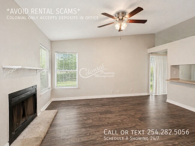 Building Photo - 4001 Colonial Sun Dr