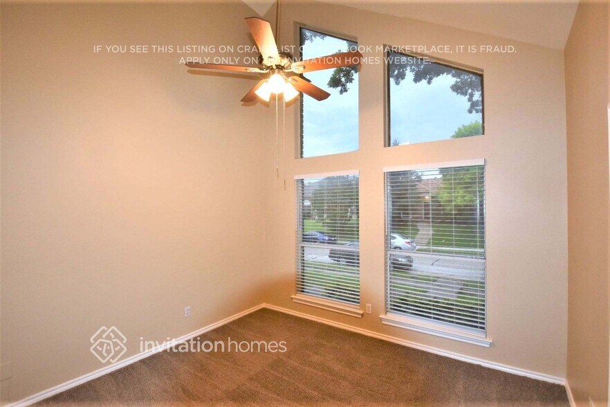 Building Photo - 2043 Hearthstone Dr