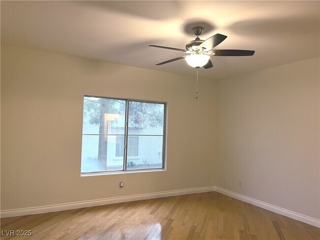 Building Photo - 6201 E Lake Mead Blvd