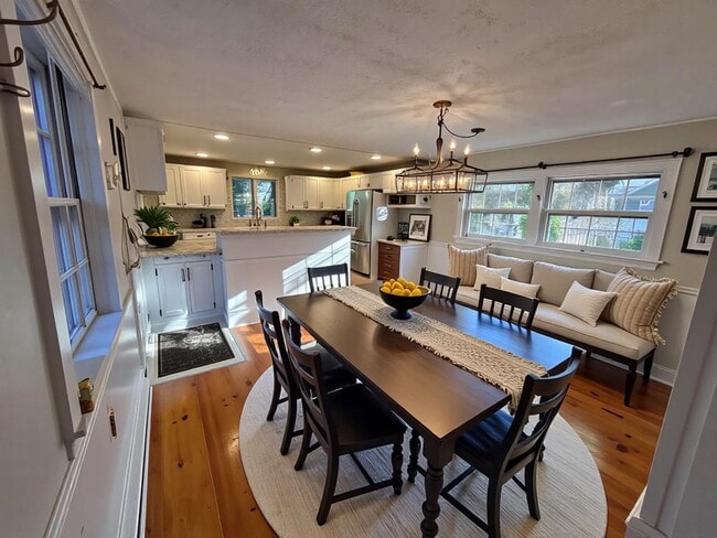 Building Photo - 23 Garfield St