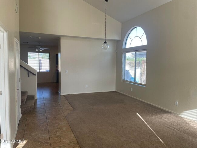 Building Photo - 4816 S Emery Cir