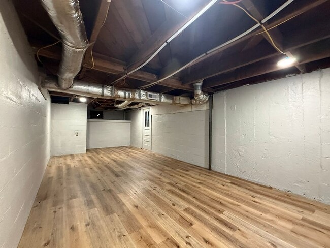 Building Photo - 2456 Monterey Hwy