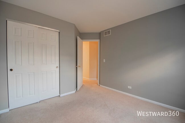 Building Photo - 2891 Belle Ln