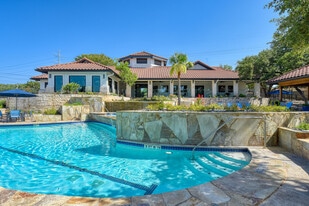 Building Photo - Sendero Ridge