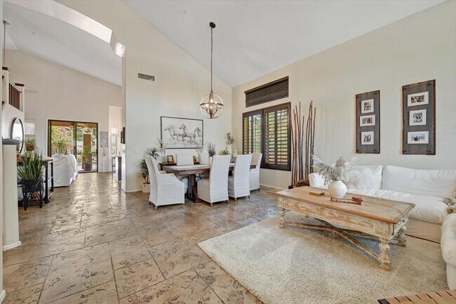 Building Photo - 7723 E Phantom Way