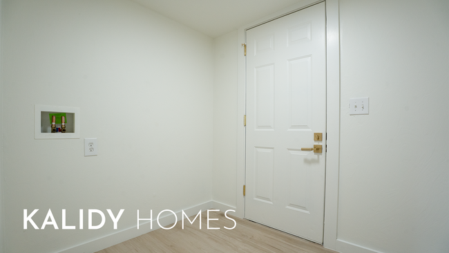 Building Photo - 15 S Walnut St