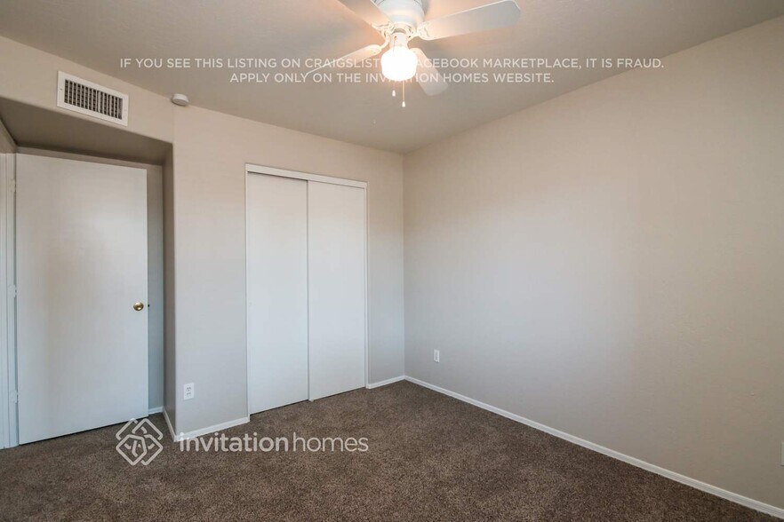 Building Photo - 1014 E Hearne Way