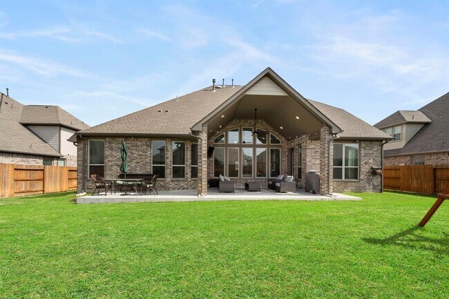 Building Photo - 20222 Liberty Run Dr