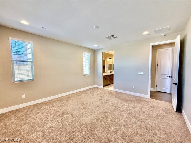 Building Photo - 2256 Fish Hawk St